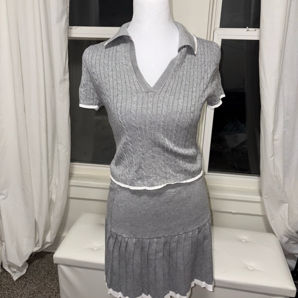 Golf or tennis Gray Knit Pleated Skirt Set - Women